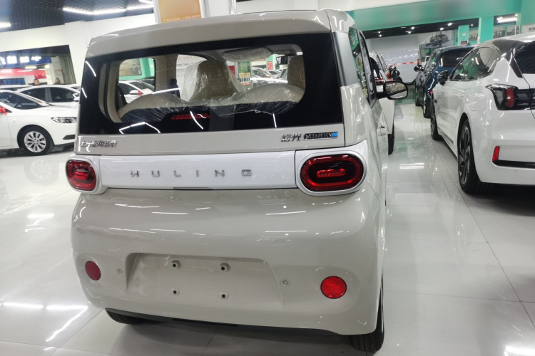 五菱汽车 宏光MINIEV 2024款 第三代 215km 青春版车身外观6