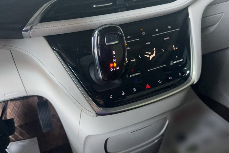 别克GL8 2023款 ES陆尊 舒适型局部细节18