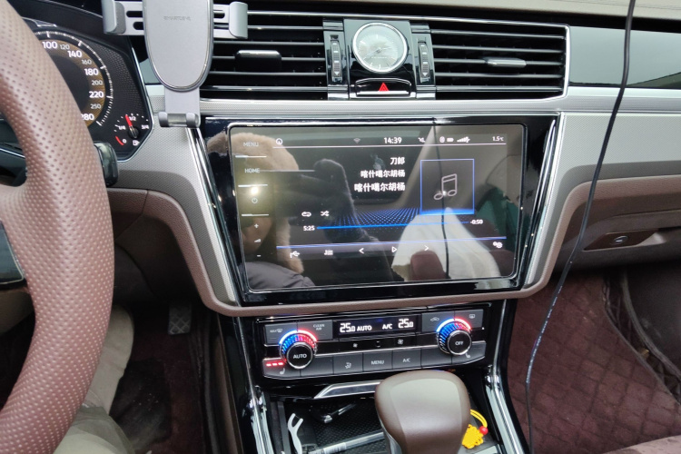 大众 辉昂 2021款 380TSI 豪华版局部细节16