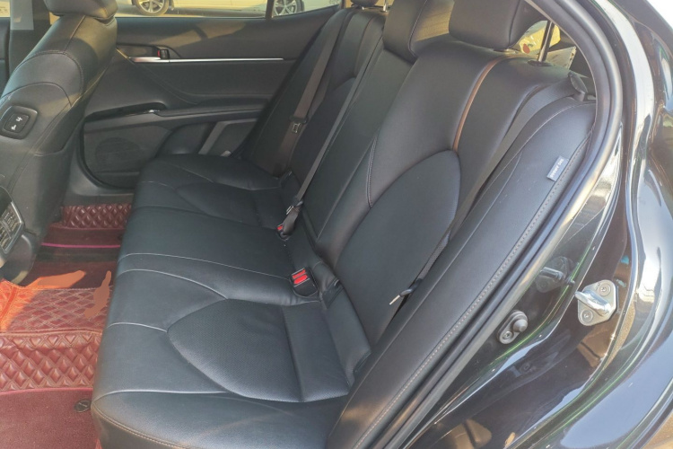 丰田 凯美瑞 2023款 2.0GVP 领先版中控内饰7004