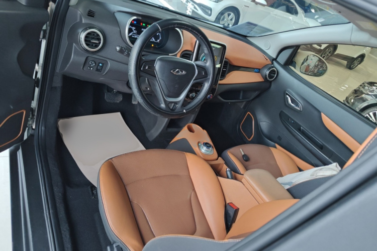 奇瑞 小蚂蚁 2018款 400 4座智享版中控内饰12