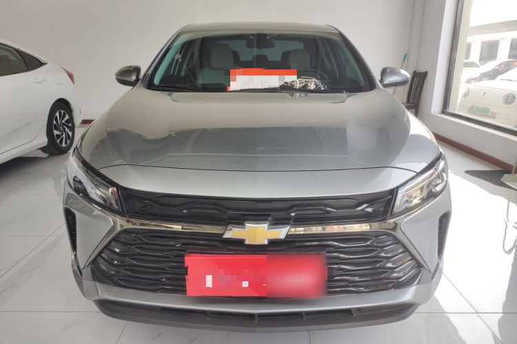 雪佛兰 科鲁泽 2024款 1.5L 双离合悦享版车身外观2