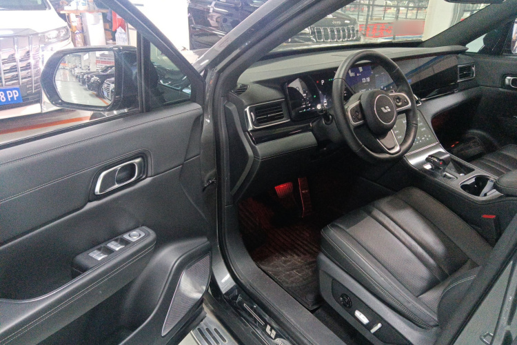 理想汽车 理想ONE 2021款 增程6座版中控内饰20