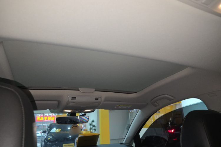 大众 高尔夫 2018款  230TSI 自动豪华型中控内饰22