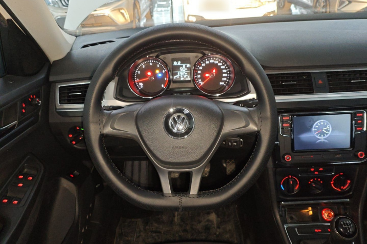 大众 2019款 宝来·传奇 1.5L 手动时尚型 国VI局部细节13