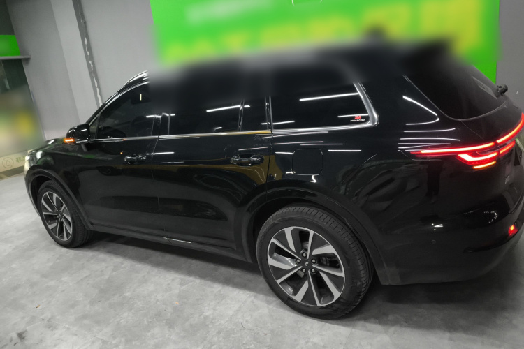 理想汽车 理想ONE 2021款 增程6座版车身外观6003