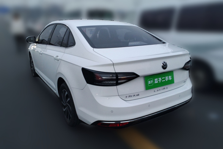 大众 朗逸 2025款 新锐 1.5L 出众新愿版车身外观5