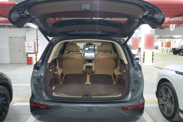 鸿蒙智行 问界M7 2024款 1.5T 智驾四驱Max版 6座局部细节23