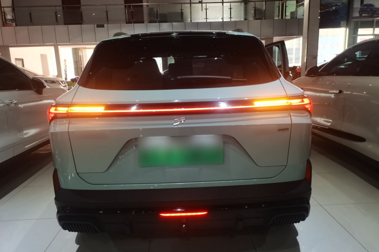 捷途山海L6 2024款 1.5TD DHT ULTRA车身外观6004