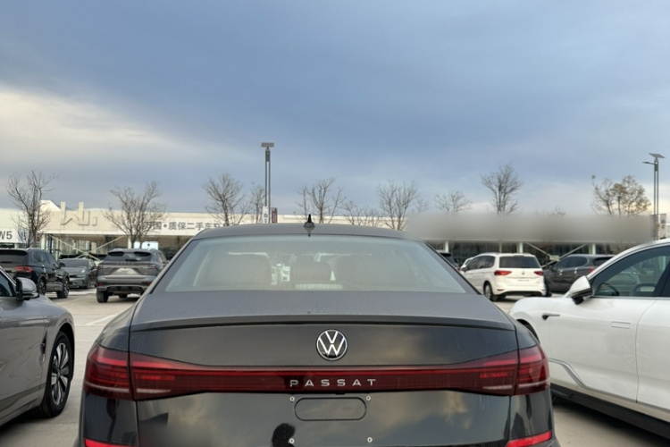 大众 帕萨特 2026款 出众款 330TSI 精英版车身外观6003