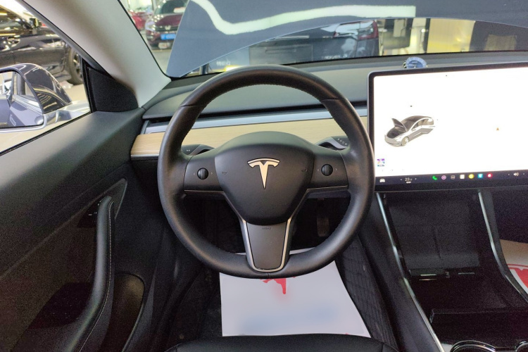 特斯拉 Model 3 2020款 改款 长续航后轮驱动版局部细节13