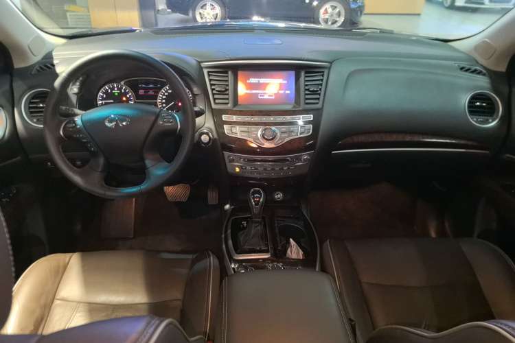 英菲尼迪QX60(进口) 2016款 2.5 S/C Hybrid 两驱卓越版 国V中控内饰12