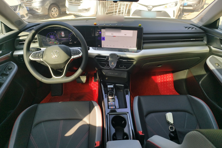 大众 2025款 凌渡L 280TSI DSG炫辣版中控内饰12