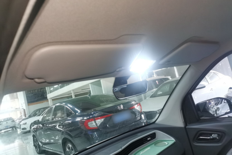 五菱汽车 宏光MINIEV 2021款 马卡龙臻享款 磷酸铁锂中控内饰22