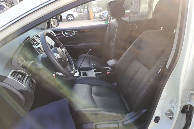 日产 轩逸 2022款 经典 1.6XL CVT豪华版局部细节19