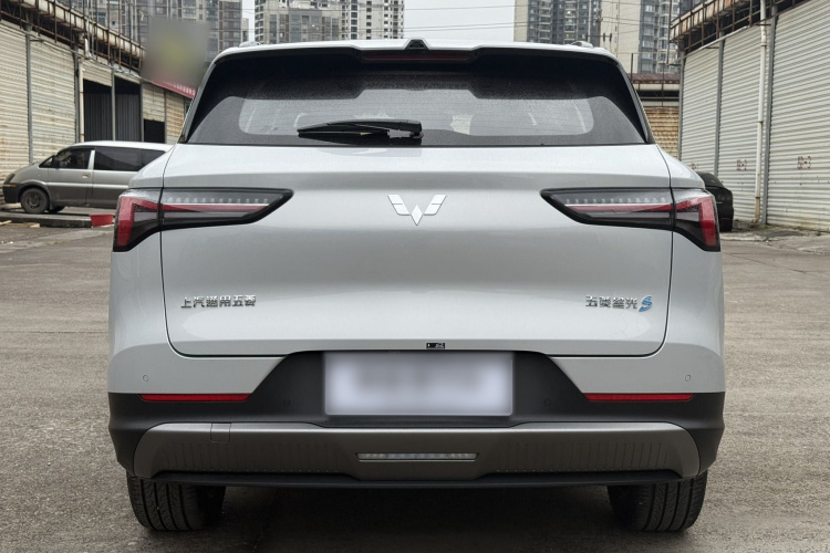 五菱汽车 五菱星光S 2024款 130km 旗舰型车身外观6005