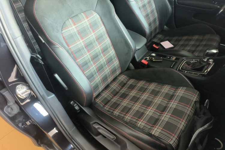 大众 高尔夫GTI 2019款 2.0TSI GTI 国V局部细节41