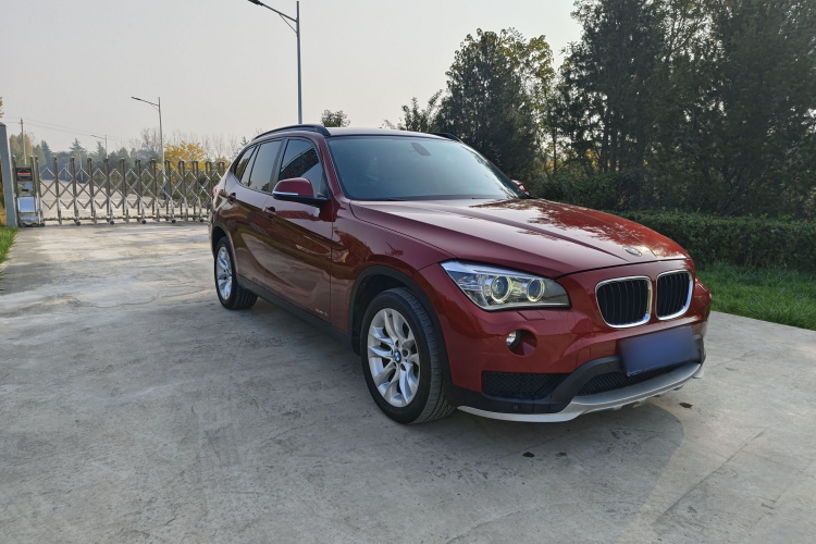 宝马X1 2014款 sDrive18i 领先型车身外观6002