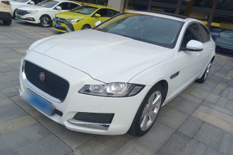 捷豹XFL 2020款 XFL 2.0T P200 两驱精英版