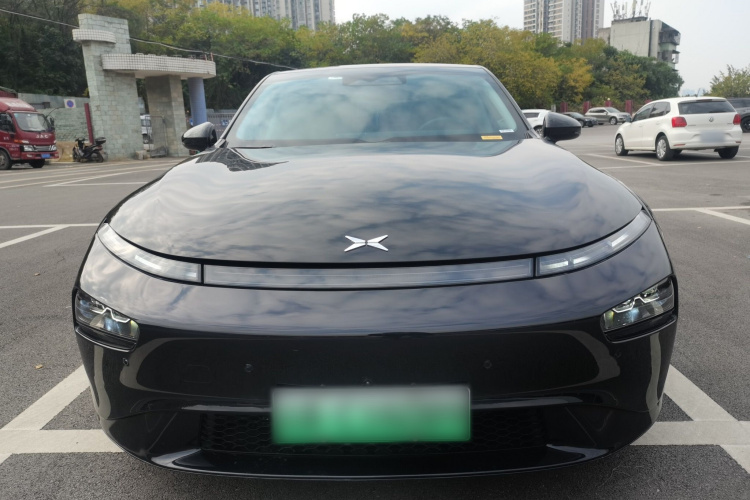小鹏P7 2022款 480E车身外观6001