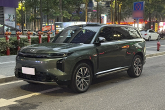 广汽传祺 传祺向往S7 2025款 180km Ultra 四驱激光雷达版