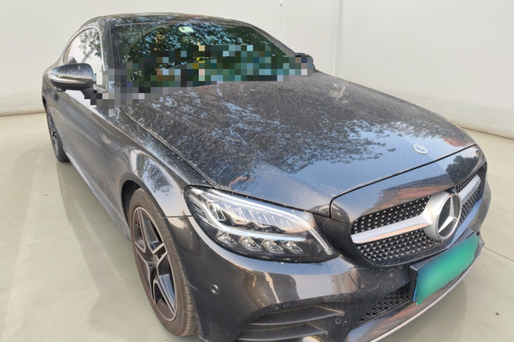 奔驰C级(进口) 2021款 C 260 轿跑车车身外观3