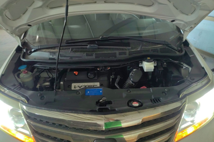 本田 艾力绅 2015款 2.4L VTi-S尊贵版机舱底盘24