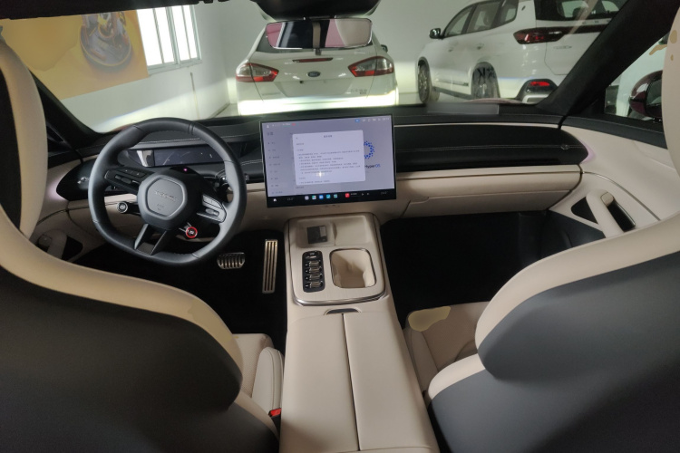 小米汽车 小米SU7 2024款 四驱超长续航高阶智驾Max版中控内饰12