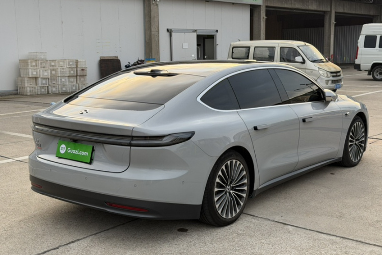 蔚来ET7 2022款 75kWh车身外观6003