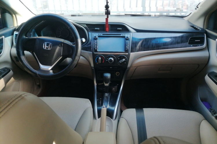 本田 凌派 2013款 1.8L 自动舒适版中控内饰12