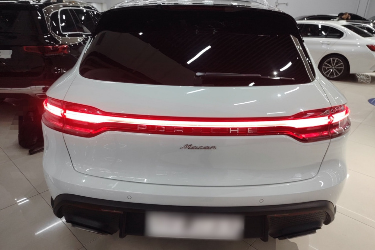 保时捷 2024款 Macan 2.0T车身外观6