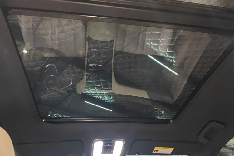 理想汽车 理想ONE 2020款 增程6座版局部细节22