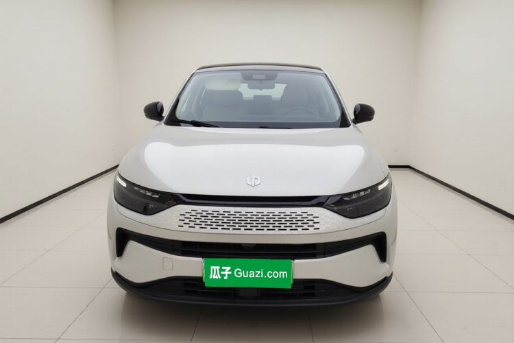 零跑汽车 零跑C11 2023款 增程 180舒享版车身外观2