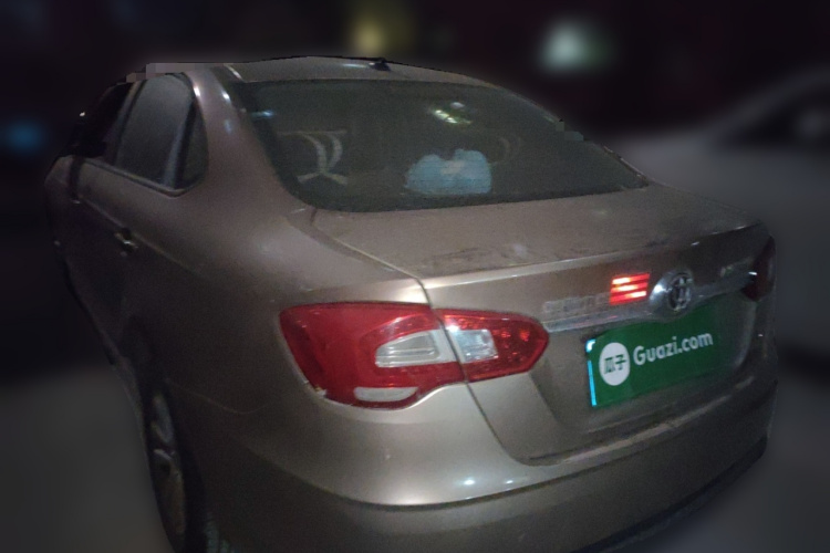 中华H530 2017款 1.6L 自动舒适型车身外观6003