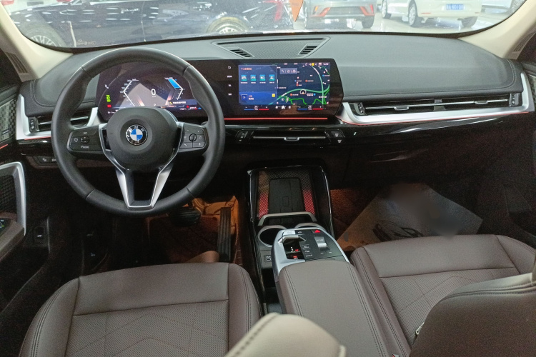 宝马X1 2023款 sDrive25Li X设计套装中控内饰12