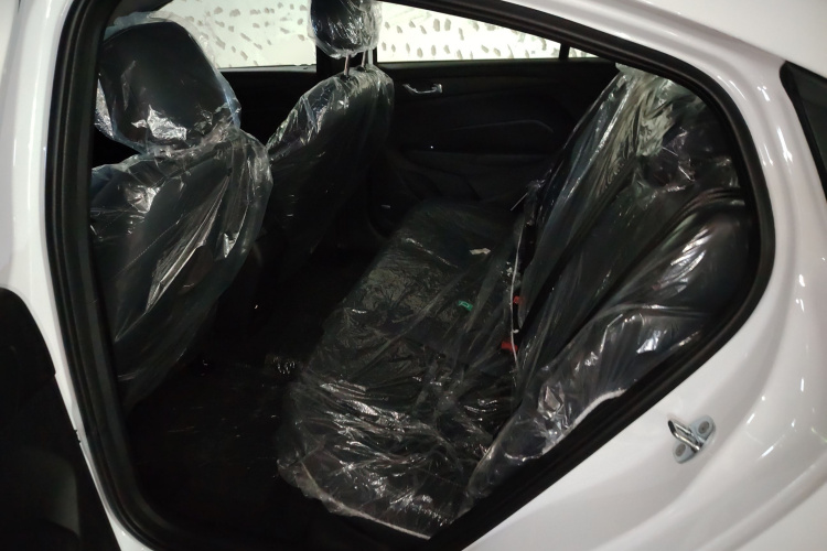 国金汽车 骏行 2023款 标准型中控内饰7004