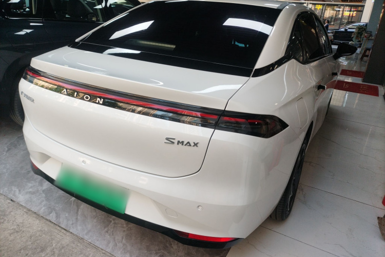 埃安 AION S MAX 2024款 80 星辰版 磷酸铁锂车身外观6005