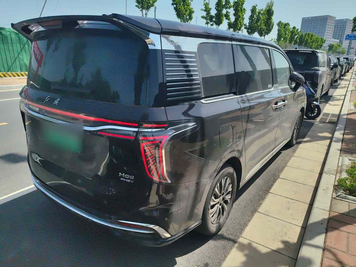 红旗HQ9 PHEV 2024款 2.0T 四驱商务版(4)