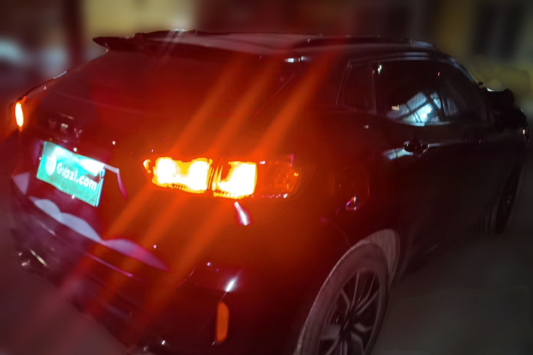 魏牌 VV7 2017款 2.0T 旗舰型车身外观6005