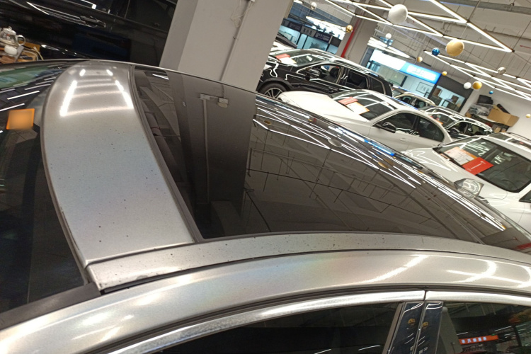 捷豹XFL 2020款 XFL 2.0T P200 两驱精英版局部细节57