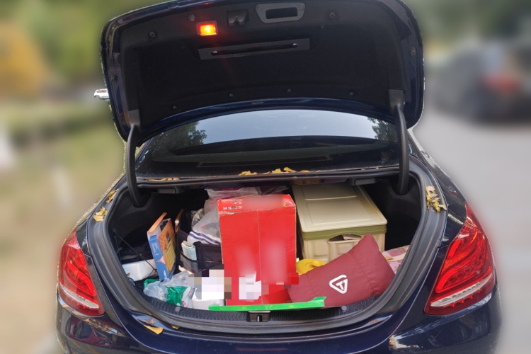 奔驰C级 2015款 C 200 L中控内饰23