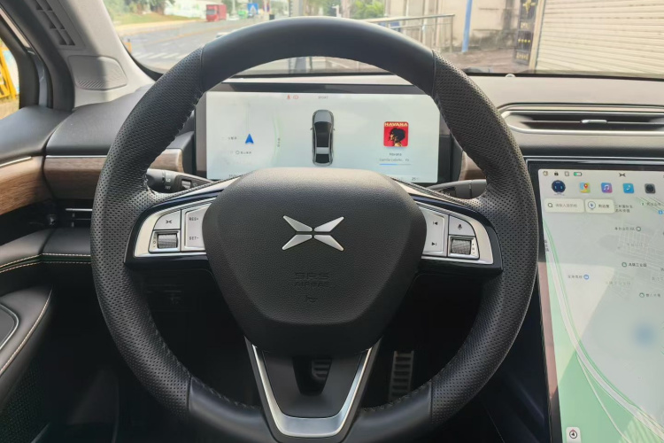 小鹏P5 2021款 460G+中控内饰7006