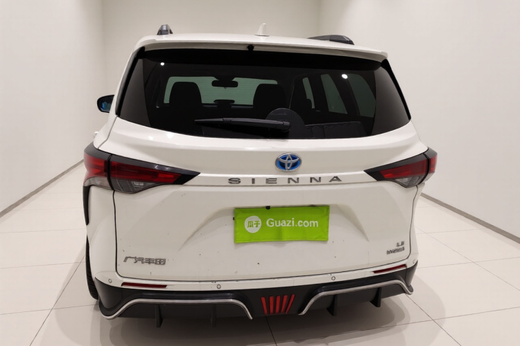 丰田 赛那SIENNA 2021款 2.5L混动 舒适版车身外观6