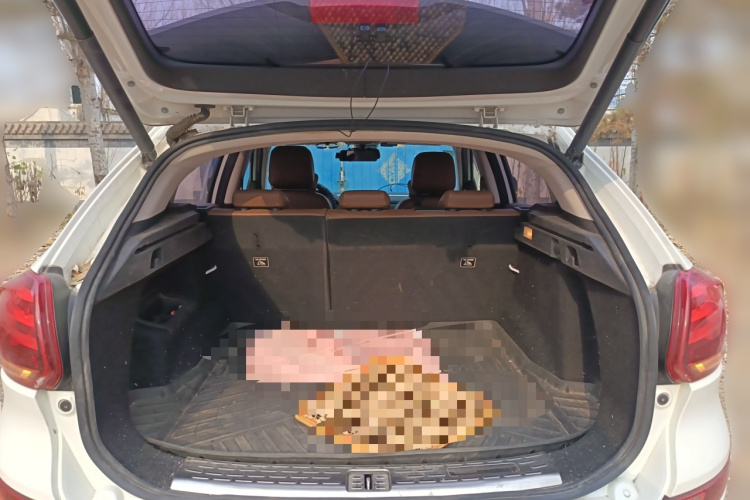 观致5 2018款 1.6T 自动旗舰型局部细节23