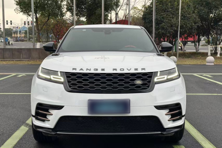 路虎 揽胜星脉 2018款 P380 R-DYNAMIC SE车身外观6004