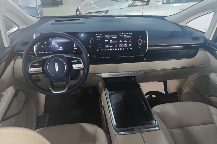 魏牌 高山 2023款 四驱旗舰版中控内饰12