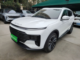 捷途X70 PLUS 2025款 1.5T 旗舰版 5座