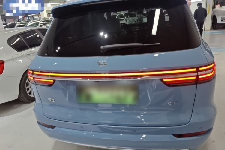 理想汽车 理想ONE 2021款 增程6座版车身外观6002