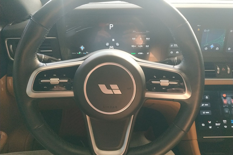 理想汽车 理想ONE 2021款 增程6座版中控内饰13