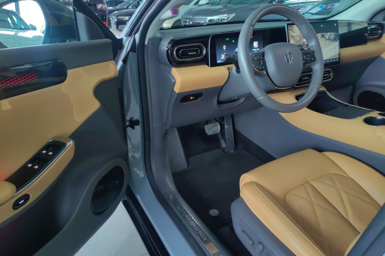 零跑汽车 零跑C01 2024款 纯电 525尊享版中控内饰20